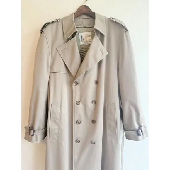 Vintage London Fog Double Breasted Trench Coat with Removable Lining size 46 Reg - Picture 4 of 11